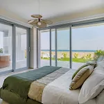 Villa Fronte Mare Bari